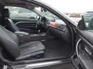 ✅ 2014 BMW 4 Series 435i xDrive • VIN: WBA3R5C54EK187968 • Лот: 43594588. Опубликован ранее на IAAI с пробегом 104 081 миль. Бесплатный доступ к архиву аукционных продаж из США и подробный отчёт об истории автомобиля на DreamBid. Изображение 5.