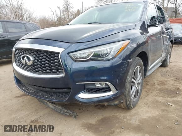 ✅ 2019 Infiniti QX60 Luxe • VIN: 5N1DL0MM1KC566946 • Lot: 41887596. Listed on IAAI with 108,035 mi. Free auction sales archive from the USA and detailed vehicle history report at DreamBid. Image 6.