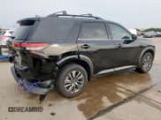 ✅ 2024 Nissan Pathfinder SV • VIN: 5N1DR3BA0RC293551 • Lot: 57755965. Listed on Copart with 4,795 mi. Free auction sales archive from the USA and detailed vehicle history report at DreamBid. Image 3.