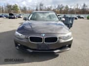 ✅ 2014 BMW 3 Series 328i xDrive • VIN: WBA3B5G53ENS06748 • Лот: 92850955. Опубликован ранее на Copart с пробегом 108 335 миль. Бесплатный доступ к архиву аукционных продаж из США и подробный отчёт об истории автомобиля на DreamBid. Изображение 5.