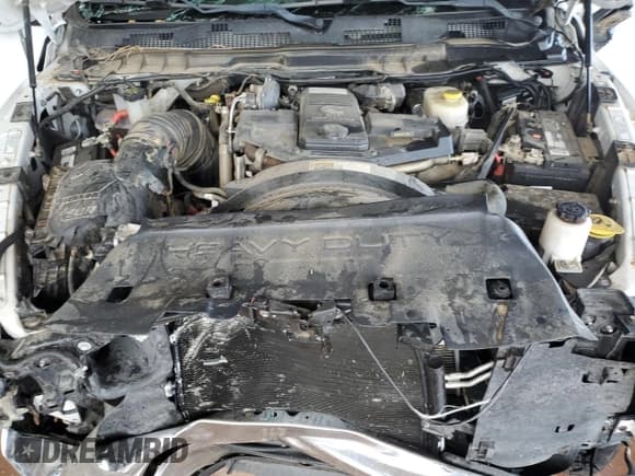 ✅ 2018 Ram 2500 Laramie • VIN: 3C6UR5FL4JG349351 • Lot: 93076445. Wystawiony na Copart z przebiegiem 58 781 mil. Bezpłatny archiwum sprzedaży aukcyjnych z USA i szczegółowy raport historii pojazdu na DreamBid. Zdjęcie 11.