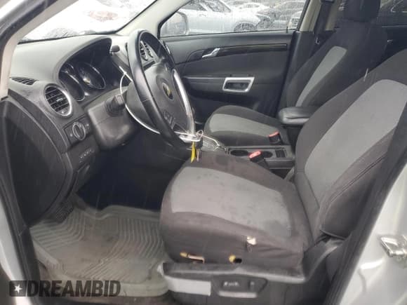 ✅ 2013 Chevrolet Captiva Sport LT • VIN: 3GNAL3EK3DS563346 • Lot: 91651965. Wystawiony na Copart z przebiegiem 193 352 mil. Bezpłatny archiwum sprzedaży aukcyjnych z USA i szczegółowy raport historii pojazdu na DreamBid. Zdjęcie 7.