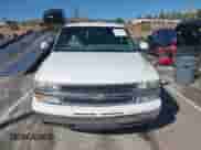 2001 Chevrolet Tahoe LT z VIN 1GNEK13T01R227432, wystawiony jako IAAI lot #43384510 z przebiegiem 171 563 mil mil oraz . Historia ofert i sprzedaży dostępna na DreamBid. Obrazek 12.