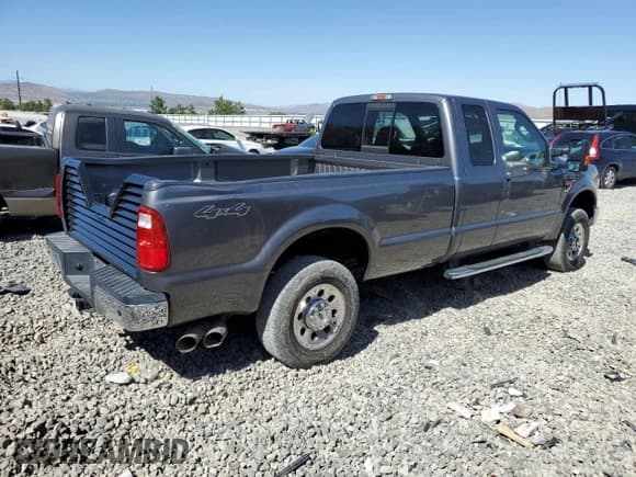 ✅ 2010 Ford F-250 XL • VIN: 1FTSX2BR7AEB17560 • Lot: 61252175. Listed on Copart with 66,591 mi. Free auction sales archive from the USA and detailed vehicle history report at DreamBid. Image 3.