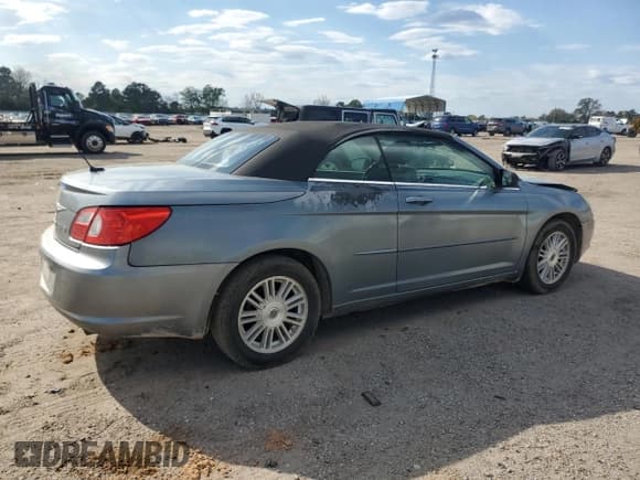 ✅ 2008 Chrysler Sebring LX • VIN: 1C3LC45KX8N131669 • Lot: 50821995. Listed on Copart with 151,053 mi. Free auction sales archive from the USA and detailed vehicle history report at DreamBid. Image 3.
