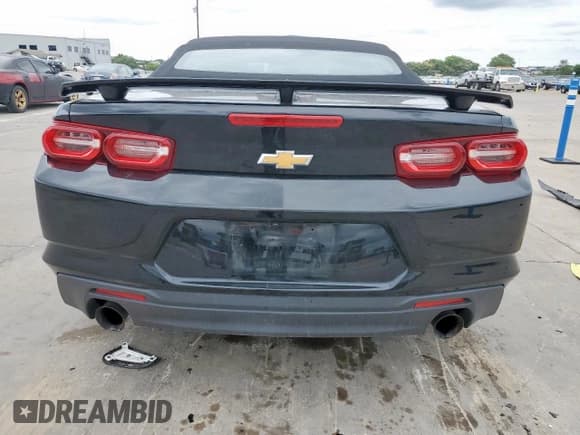 ✅ 2023 Chevrolet Camaro 1LT • VIN: 1G1FB3DX0P0148147 • Lot: 58852945. Wystawiony na Copart z przebiegiem 57 859 mil. Bezpłatny archiwum sprzedaży aukcyjnych z USA i szczegółowy raport historii pojazdu na DreamBid. Zdjęcie 6.
