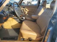 ✅ 1983 Mercedes-Benz 300 D • VIN: WDBAB33A6DB024042 • Лот: 79846584. Опубликован ранее на Copart с пробегом 162 503 миль. Бесплатный доступ к архиву аукционных продаж из США и подробный отчёт об истории автомобиля на DreamBid. Изображение 7.