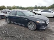 ✅ 2017 Lincoln Continental Premiere • VIN: 1LN6L9PK7H5624515 • Lot: 84040455. Wystawiony na Copart z przebiegiem 103 505 mil. Bezpłatny archiwum sprzedaży aukcyjnych z USA i szczegółowy raport historii pojazdu na DreamBid. Zdjęcie 4.