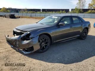 ✅ 2023 Chrysler 300 Touring L • VIN: 2C3CCASG4PH677731 • Lot: 81020975. Listed on Copart with 5,050 mi. Free auction sales archive from the USA and detailed vehicle history report at DreamBid. Image 1.