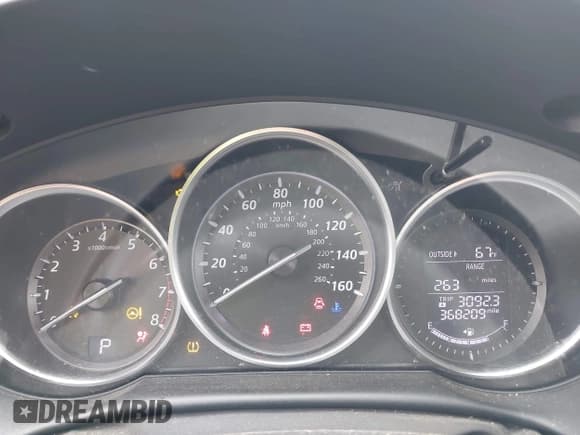 ✅ 2014 Mazda CX-5 Sport • VIN: JM3KE2BEXE0322870 • Lot: 42352920. Listed on IAAI with 368,209 mi. Free auction sales archive from the USA and detailed vehicle history report at DreamBid. Image 7.