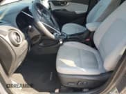 ✅ 2023 Hyundai Kona SEL • VIN: KM8K6CAB6PU997741 • Лот: 63395564. Опубликован ранее на Copart с пробегом 34 962 миль. Бесплатный доступ к архиву аукционных продаж из США и подробный отчёт об истории автомобиля на DreamBid. Изображение 7.