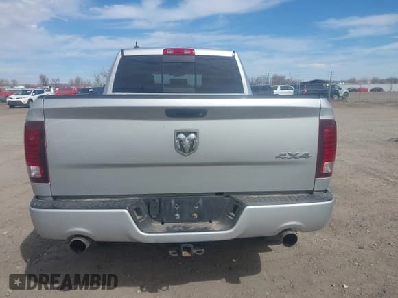 ✅ 2013 Ram 1500 Sport • VIN: 1C6RR7HT3DS525415 • Lot: 41891709. Listed on IAAI with 141,403 mi. Free auction sales archive from the USA and detailed vehicle history report at DreamBid. Image 16.