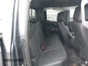 ✅ 2019 Chevrolet Silverado 1500 RST • VIN: 1GCRYEED2KZ340158 • Lot: 43557176. Wystawiony na IAAI z przebiegiem 132 258 mil. Bezpłatny archiwum sprzedaży aukcyjnych z USA i szczegółowy raport historii pojazdu na DreamBid. Zdjęcie 8.