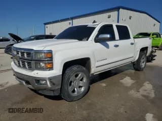 ✅ 2015 Chevrolet Silverado 1500 LTZ • VIN: 3GCUKSEC4FG300977 • Lot: 87270305. Wystawiony na Copart z przebiegiem 240 904 mil. Bezpłatny archiwum sprzedaży aukcyjnych z USA i szczegółowy raport historii pojazdu na DreamBid. Zdjęcie 1.