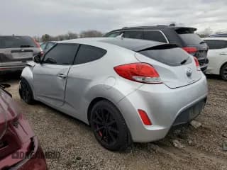 ✅ 2014 Hyundai Veloster • VIN: KMHTC6ADXEU218175 • Lot: 80188704. Wystawiony na Copart z przebiegiem 143 459 mil. Bezpłatny archiwum sprzedaży aukcyjnych z USA i szczegółowy raport historii pojazdu na DreamBid. Zdjęcie 2.