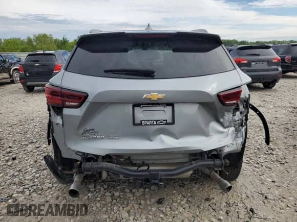 2024 Chevrolet Blazer LT z VIN 3GNKBJR42RS170162, wystawiony jako Copart lot #57754705 z przebiegiem 13 644 mil mil oraz Czysty tytuł • Clean title. Historia ofert i sprzedaży dostępna na DreamBid. Obrazek 6.