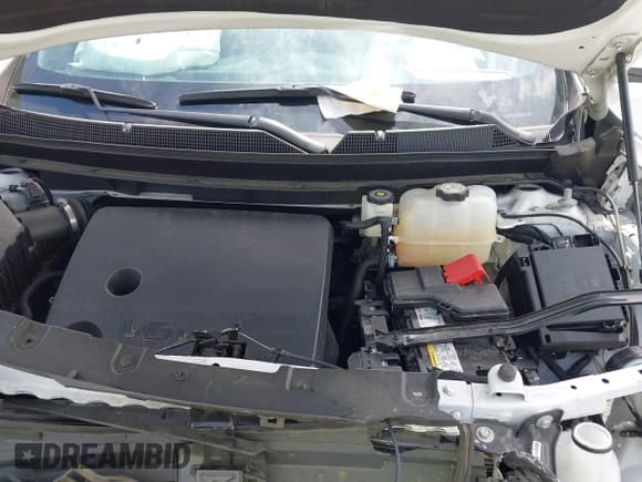 ✅ 2023 Chevrolet Traverse High Country • VIN: 1GNEVNKW7PJ108505 • Lot: 42315127. Wystawiony na IAAI z przebiegiem 79 674 mil. Bezpłatny archiwum sprzedaży aukcyjnych z USA i szczegółowy raport historii pojazdu na DreamBid. Zdjęcie 10.