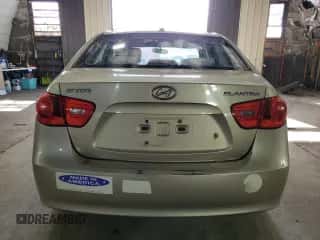 2008 Hyundai Elantra GLS z VIN KMHDU46D08U511019, wystawiony jako Copart lot #74270884 z przebiegiem 174 385 mil mil oraz Szkoda całkowita • Salvage title. Historia ofert i sprzedaży dostępna na DreamBid. Obrazek 6.