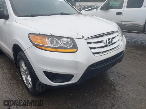 ✅ 2011 Hyundai Santa Fe GLS • VIN: 5XYZGDAB6BG015884 • Лот: 43861136. Опубликован ранее на IAAI с пробегом 117 427 миль. Бесплатный доступ к архиву аукционных продаж из США и подробный отчёт об истории автомобиля на DreamBid. Изображение 12.