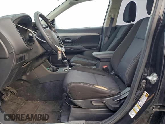 ✅ 2016 Mitsubishi Outlander SE • VIN: JA4AZ3A36GZ009645 • Lot: 93819475. Wystawiony na Copart z przebiegiem 124 929 mil. Bezpłatny archiwum sprzedaży aukcyjnych z USA i szczegółowy raport historii pojazdu na DreamBid. Zdjęcie 7.