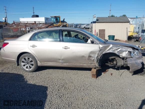 ✅ 2005 Toyota Avalon XL • VIN: 4T1BK36B15U024980 • Lot: 42644265. Wystawiony na IAAI z przebiegiem 285 480 mil. Bezpłatny archiwum sprzedaży aukcyjnych z USA i szczegółowy raport historii pojazdu na DreamBid. Zdjęcie 14.
