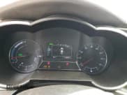 ✅ 2015 Kia Optima • VIN: KNAGM4AD4F5085896 • Лот: 82085935. Опубликован ранее на Copart с пробегом 118 997 миль. Бесплатный доступ к архиву аукционных продаж из США и подробный отчёт об истории автомобиля на DreamBid. Изображение 9.