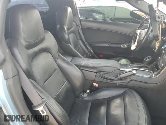 ✅ 2012 Chevrolet Corvette 1LT • VIN: 1G1YE2DW5C5106250 • Lot: 68361135. Listed on Copart with 103,481 mi. Free auction sales archive from the USA and detailed vehicle history report at DreamBid. Image 10.