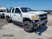 ✅ 2008 Chevrolet Silverado 2500HD Work Truck • VIN: 1GCHC29K88E168946 • Lot: 58560605. Wystawiony na Copart z przebiegiem 111 445 mil. Bezpłatny archiwum sprzedaży aukcyjnych z USA i szczegółowy raport historii pojazdu na DreamBid. Zdjęcie 4.