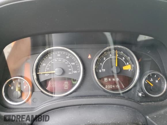 ✅ 2014 Jeep Patriot Limited • VIN: 1C4NJPCB9ED900811 • Лот: 58061115. Опубликован ранее на Copart с пробегом 230 415 миль. Бесплатный доступ к архиву аукционных продаж из США и подробный отчёт об истории автомобиля на DreamBid. Изображение 9.