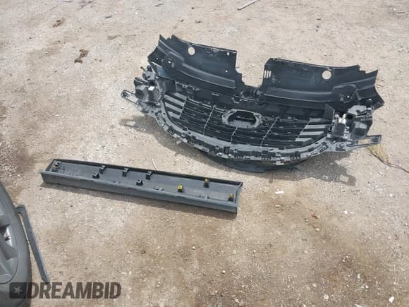 ✅ 2018 Mazda CX-9 Sport • VIN: JM3TCABYXJ0222986 • Lot: 42489498. Wystawiony na IAAI z przebiegiem 95 864 mil. Bezpłatny archiwum sprzedaży aukcyjnych z USA i szczegółowy raport historii pojazdu na DreamBid. Zdjęcie 12.