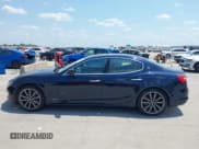 ✅ 2019 Maserati Ghibli S GranLusso • VIN: ZAM57YSL1K1339527 • Лот: 42882130. Опубликован ранее на IAAI с пробегом 29 381 миль. Бесплатный доступ к архиву аукционных продаж из США и подробный отчёт об истории автомобиля на DreamBid. Изображение 15.