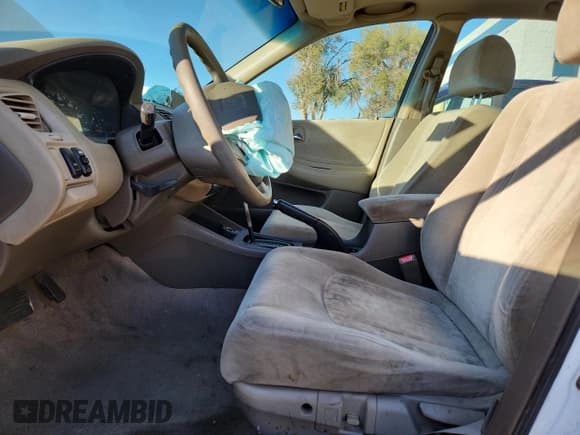 ✅ 1999 Honda Accord EX • VIN: JHMCG5654XC033230 • Лот: 91247235. Опубликован ранее на Copart с пробегом 215 669 миль. Бесплатный доступ к архиву аукционных продаж из США и подробный отчёт об истории автомобиля на DreamBid. Изображение 7.