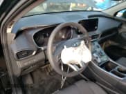 ✅ 2023 Hyundai Santa Fe SE • VIN: 5NMS1DAJ5PH559204 • Lot: 59286833. Wystawiony na Copart z przebiegiem 6 077 mil. Bezpłatny archiwum sprzedaży aukcyjnych z USA i szczegółowy raport historii pojazdu na DreamBid. Zdjęcie 8.