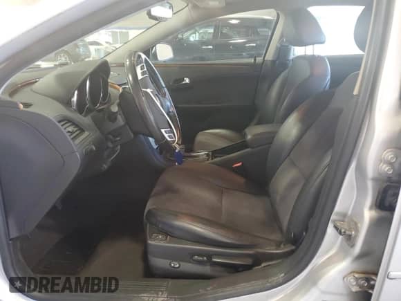 2012 Chevrolet Malibu 2LT z VIN 1G1ZD5E07CF330472, wystawiony jako Copart lot #69040254 z przebiegiem 136 393 mil mil oraz Szkoda całkowita • Salvage title. Historia ofert i sprzedaży dostępna na DreamBid. Obrazek 7.