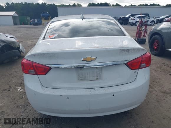 ✅ 2015 Chevrolet Impala LT • VIN: 2G1115SL5F9146987 • Lot: 40266576. Listed on IAAI with 141,786 mi. Free auction sales archive from the USA and detailed vehicle history report at DreamBid. Image 16.