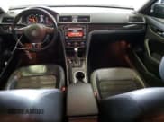 ✅ 2014 Volkswagen Passat SEL Premium • VIN: 1VWCM7A37EC118603 • Лот: 48154225. Опубликован ранее на Copart с пробегом 122 312 миль. Бесплатный доступ к архиву аукционных продаж из США и подробный отчёт об истории автомобиля на DreamBid. Изображение 8.