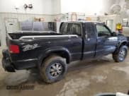 ✅ 2002 GMC Sonoma SLS • VIN: 1GTCT19W728186335 • Lot: 47469925. Listed on Copart with 163,902 mi. Free auction sales archive from the USA and detailed vehicle history report at DreamBid. Image 3.