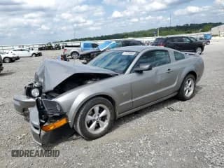 ✅ 2008 Ford Mustang GT Deluxe • VIN: 1ZVHT82HX85152388 • Lot: 70168905. Listed on Copart with 96,952 mi. Free auction sales archive from the USA and detailed vehicle history report at DreamBid. Image 1.