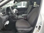 ✅ 2024 Toyota Highlander Hybrid XLE • VIN: 5TDKARAH7RS530751 • Lot: 54471805. Listed on Copart with 15,444 mi. Free auction sales archive from the USA and detailed vehicle history report at DreamBid. Image 7.