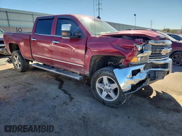✅ 2018 Chevrolet Silverado 2500HD LTZ • VIN: 1GC1KWEY3JF133723 • Лот: 89482145. Опубликован ранее на Copart с пробегом 212 563 миль. Бесплатный доступ к архиву аукционных продаж из США и подробный отчёт об истории автомобиля на DreamBid. Изображение 4.