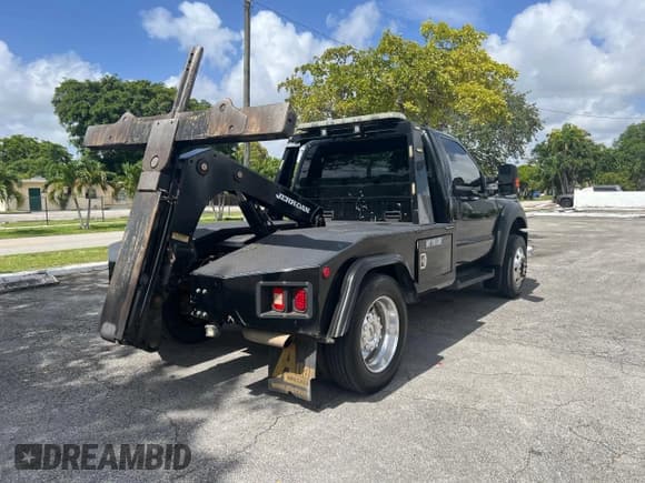 ✅ 2016 Ford F-450 XL • VIN: 1FDUF4GY7GEB64728 • Lot: 65394005. Wystawiony na Copart z przebiegiem 62 mil. Bezpłatny archiwum sprzedaży aukcyjnych z USA i szczegółowy raport historii pojazdu na DreamBid. Zdjęcie 4.