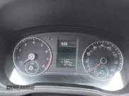 ✅ 2012 Volkswagen Passat S • VIN: 1VWAP7A35CC053276 • Lot: 43779958. Wystawiony na IAAI z przebiegiem 167 406 mil. Bezpłatny archiwum sprzedaży aukcyjnych z USA i szczegółowy raport historii pojazdu na DreamBid. Zdjęcie 7.