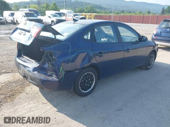 ✅ 2009 Hyundai Elantra SE • VIN: KMHDU46D99U688539 • Lot: 42705489. Wystawiony na IAAI z przebiegiem 120 450 mil mil. Skorzystaj z bezpłatnego archiwum sprzedaży aukcyjnych z USA i zobacz szczegółowy raport historii pojazdu na DreamBid. Zdjęcie 4.