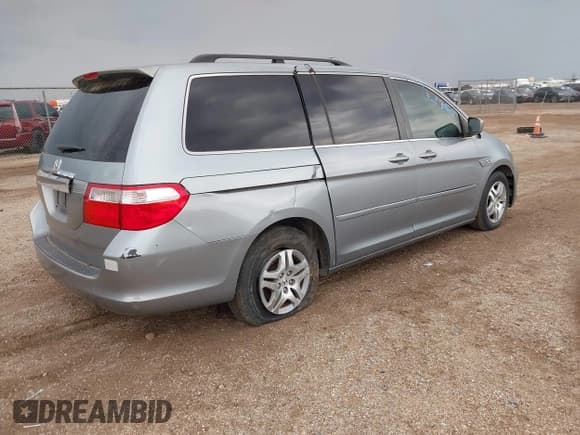 ✅ 2006 Honda Odyssey EX-L • VIN: 5FNRL38646B098355 • Lot: 43457688. Listed on IAAI with 160,785 mi. Free auction sales archive from the USA and detailed vehicle history report at DreamBid. Image 4.