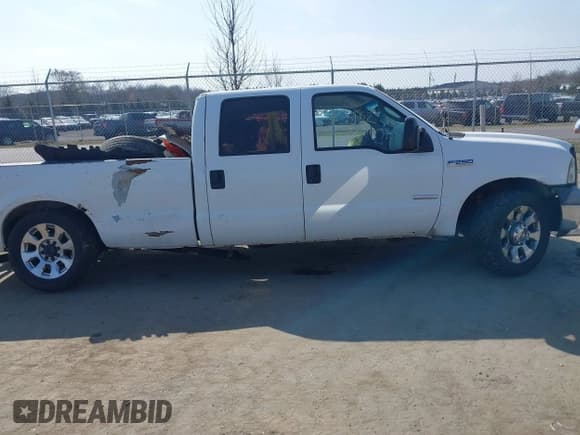 ✅ 2007 Ford F-250 XL • VIN: 1FTSW20P77EA16936 • Лот: 41802562. Опубликован ранее на IAAI с пробегом 335 891 миль. Бесплатный доступ к архиву аукционных продаж из США и подробный отчёт об истории автомобиля на DreamBid. Изображение 13.