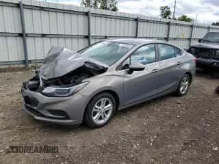 2018 Chevrolet Cruze LT с VIN 1G1BE5SM0J7118798, выставлен на аукционе Copart как лот 71520565 с пробегом 94 360 миль миль и Чистый • Clean title. История ставок и продаж доступна на DreamBid. Изображение 1.