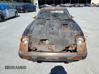 ✅ 1982 Datsun 280ZX 2+2 • VIN: JN1HZ06S8CX428785 • Lot: 80942274. Wystawiony na Copart z przebiegiem 88 574 mil. Bezpłatny archiwum sprzedaży aukcyjnych z USA i szczegółowy raport historii pojazdu na DreamBid. Zdjęcie 5.