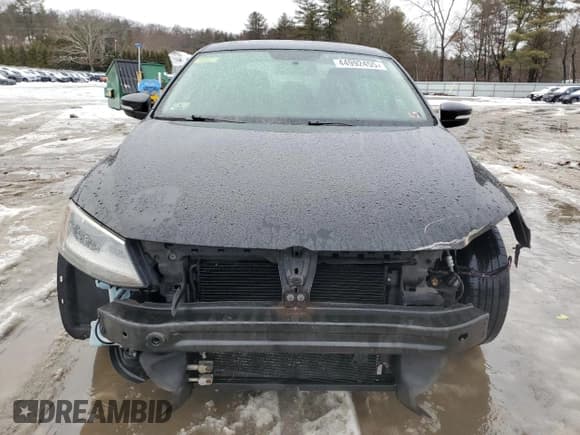 ✅ 2013 Volkswagen Jetta SE • VIN: 3VWDP7AJ4DM364564 • Lot: 44992455. Listed on Copart with 81,203 mi. Free auction sales archive from the USA and detailed vehicle history report at DreamBid. Image 5.