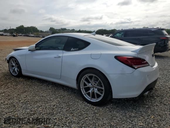 ✅ 2014 Hyundai Genesis Coupe Premium • VIN: KMHHT6KD3EU113899 • Lot: 63036435. Wystawiony na Copart z przebiegiem 97 795 mil. Bezpłatny archiwum sprzedaży aukcyjnych z USA i szczegółowy raport historii pojazdu na DreamBid. Zdjęcie 2.