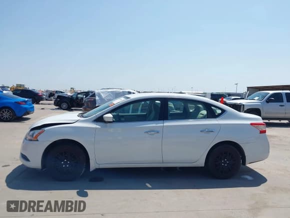 ✅ 2014 Nissan Sentra SL • VIN: 3N1AB7AP2EY292172 • Лот: 43183602. Опубликован ранее на IAAI с пробегом 88 352 миль. Бесплатный доступ к архиву аукционных продаж из США и подробный отчёт об истории автомобиля на DreamBid. Изображение 15.